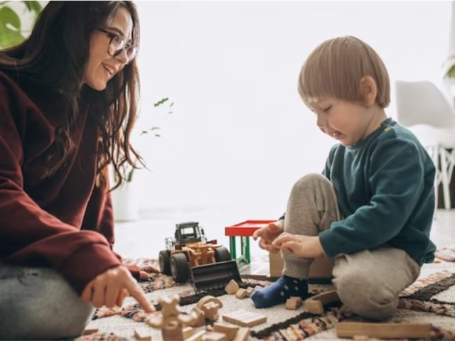 Crie um brinquedo com seus filhos (barato, divertido e fácil)!